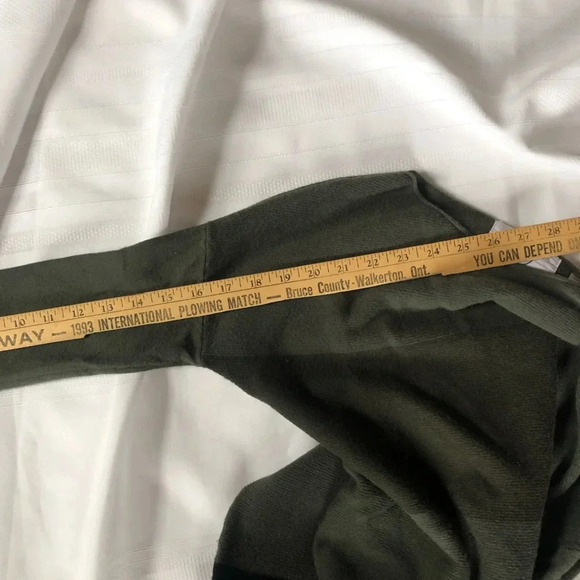 Striped Colour Block Sweater - Picture 8 of 9